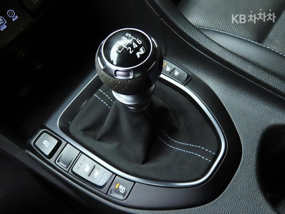 Хюндай Велестор N2.0 Турбо Бензин Директ Инжекция - 9