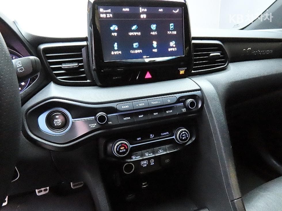 Хюндай Велестор N2.0 Турбо Бензин Директ Инжекция - 17