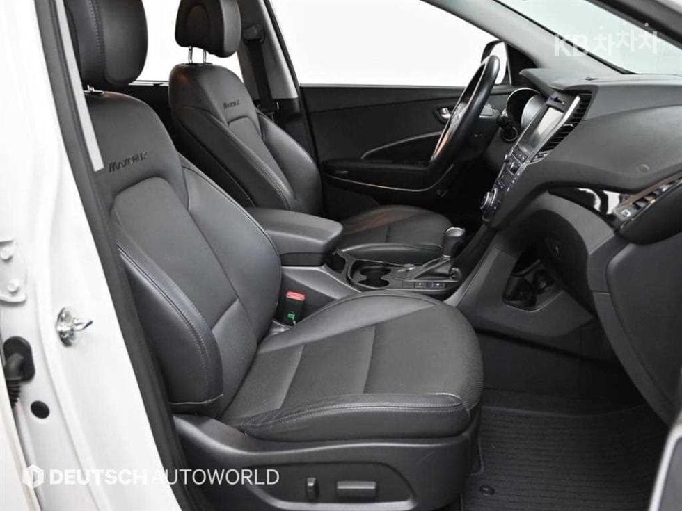 Хюндай 맥스CruzeДизел(e-VGT)2.2 2WD Exclusive 7-местен (Лимузин) Стандартен - 10