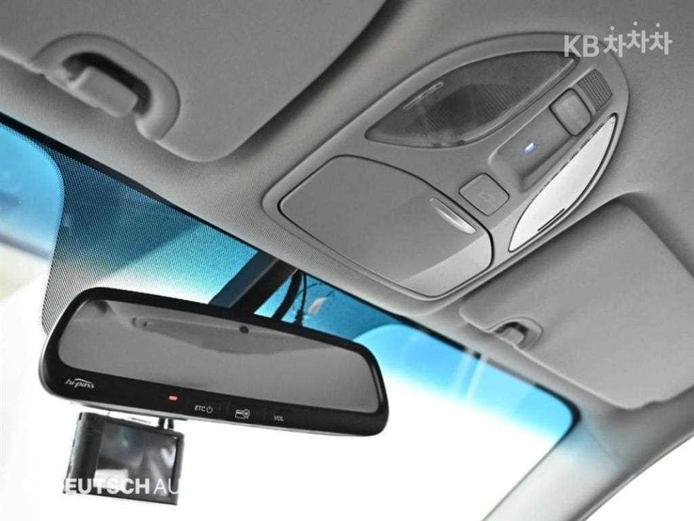 Хюндай 맥스CruzeДизел(e-VGT)2.2 2WD Exclusive 7-местен (Лимузин) Стандартен - 19