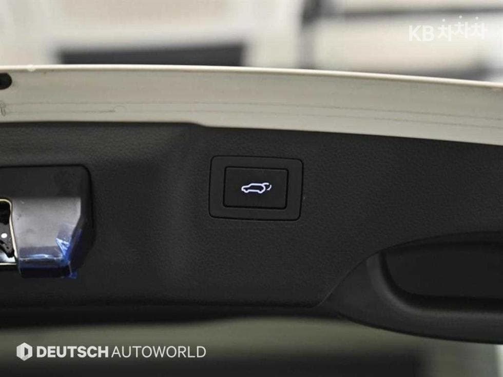 Хюндай 맥스CruzeДизел(e-VGT)2.2 2WD Exclusive 7-местен (Лимузин) Стандартен - 20