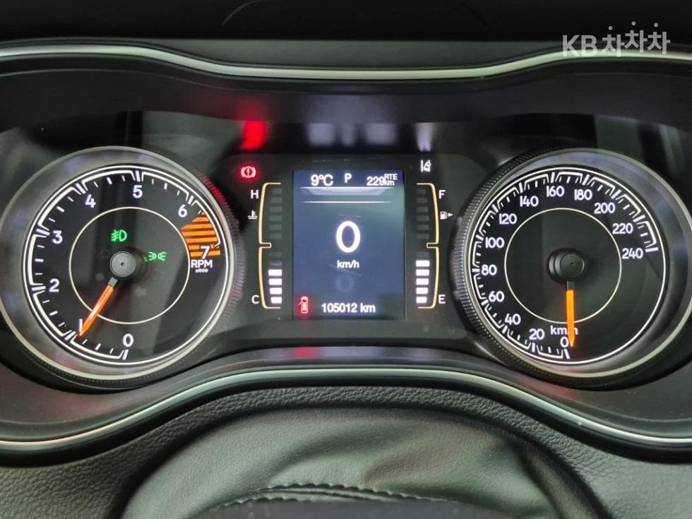 지프 체로키(KL)2.4 Бензин AWD Longitude High - 7