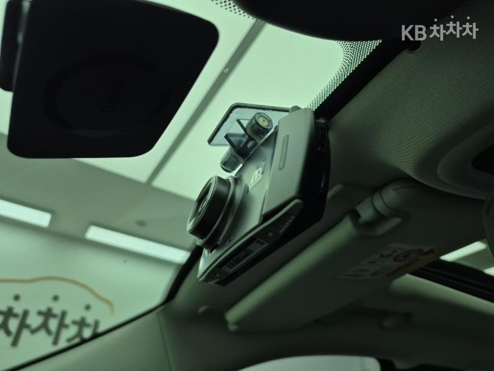 지프 체로키(KL)2.4 Бензин AWD Longitude High - 18