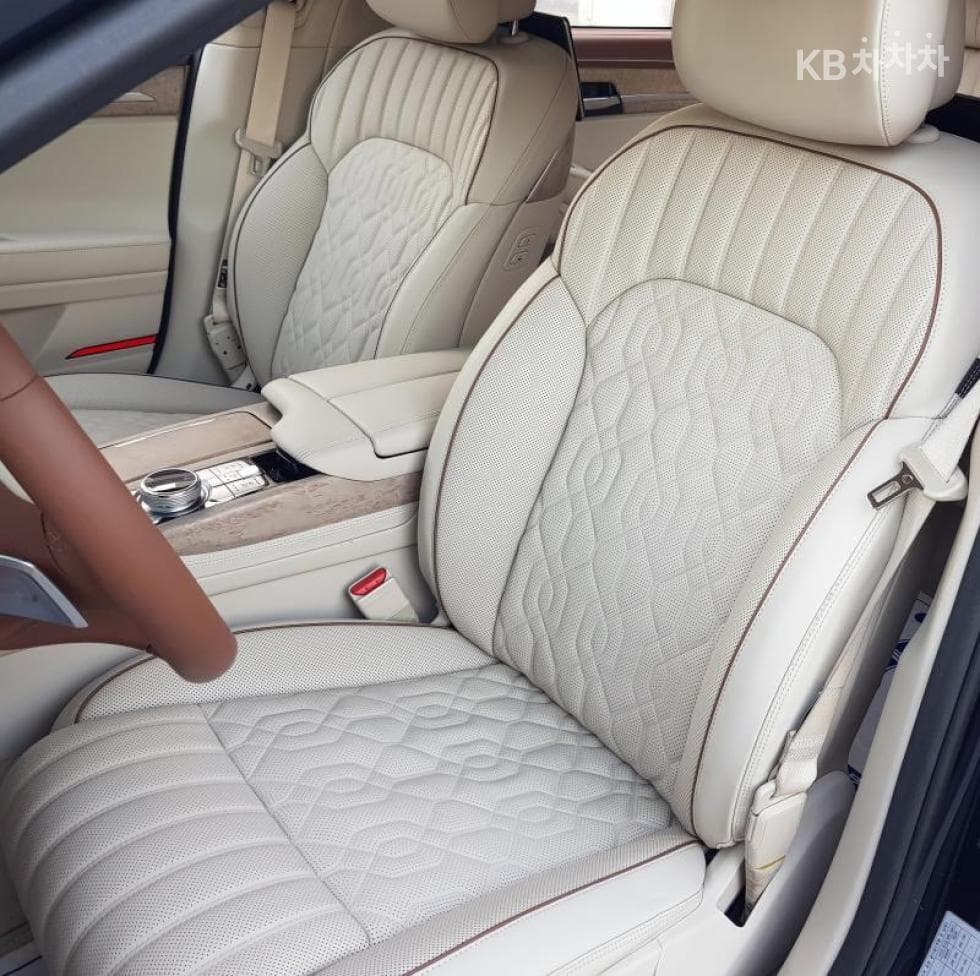 Дженезис G905.0 GDi AWD Престиж Лимузин - 11