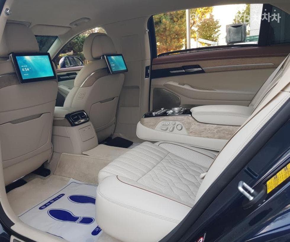 Дженезис G905.0 GDi AWD Престиж Лимузин - 13