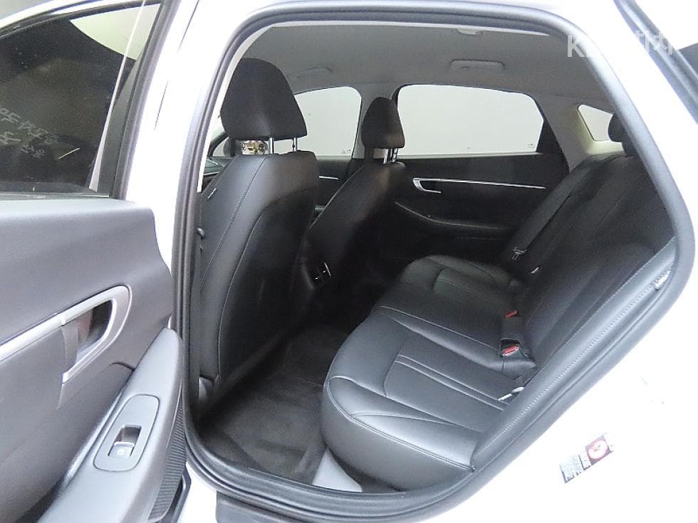 Hyundai Sonata (DN8)2.0 Smart - 11