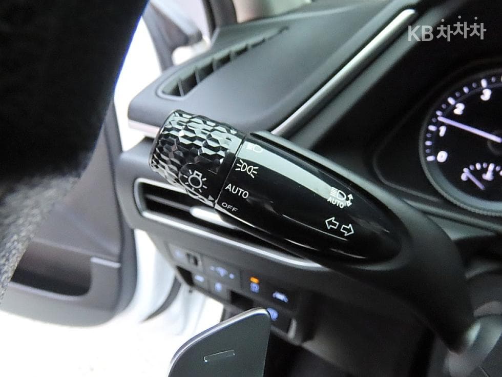 Hyundai Sonata (DN8)2.0 Smart - 14