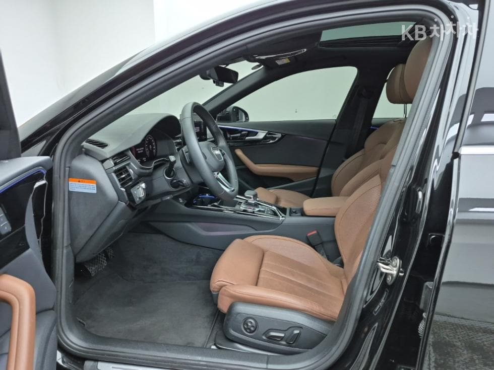 Ауди A4 (B9)40 TFSI Premium - 11