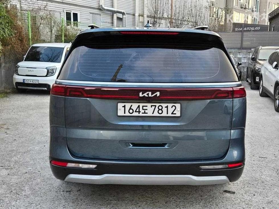Киа Канивал 4-то поколениеD2.2 9-местен Престиж - 4