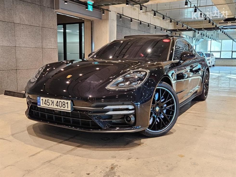 Porsche 파나메라 (971) 4.0 Turbo Стандартен - Image 1