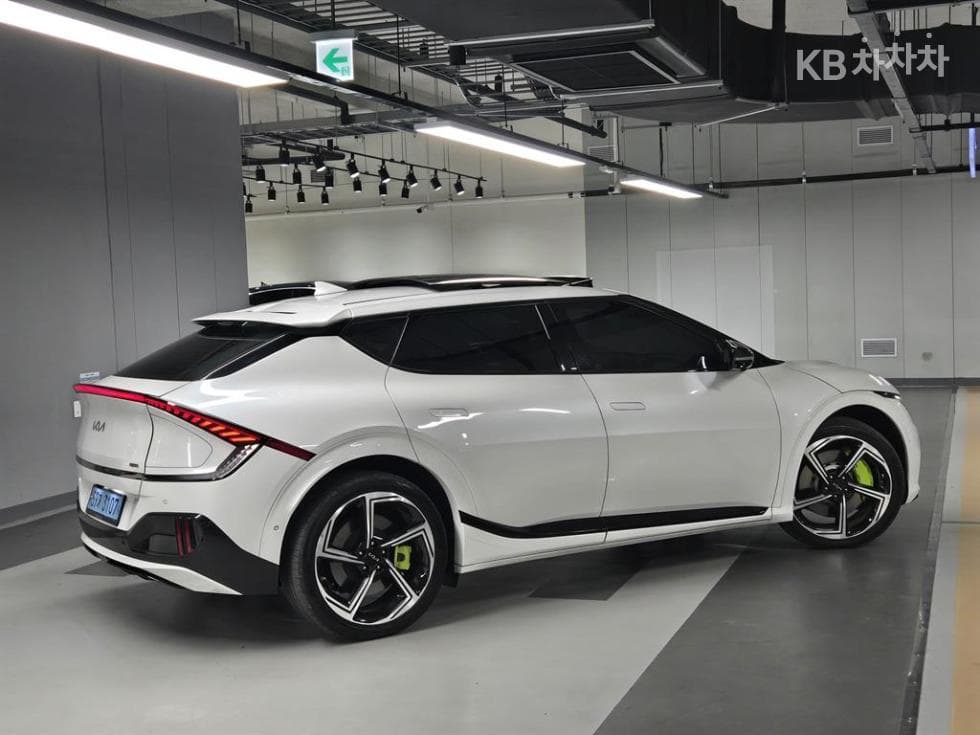 Киа EV6 GTGT - 4