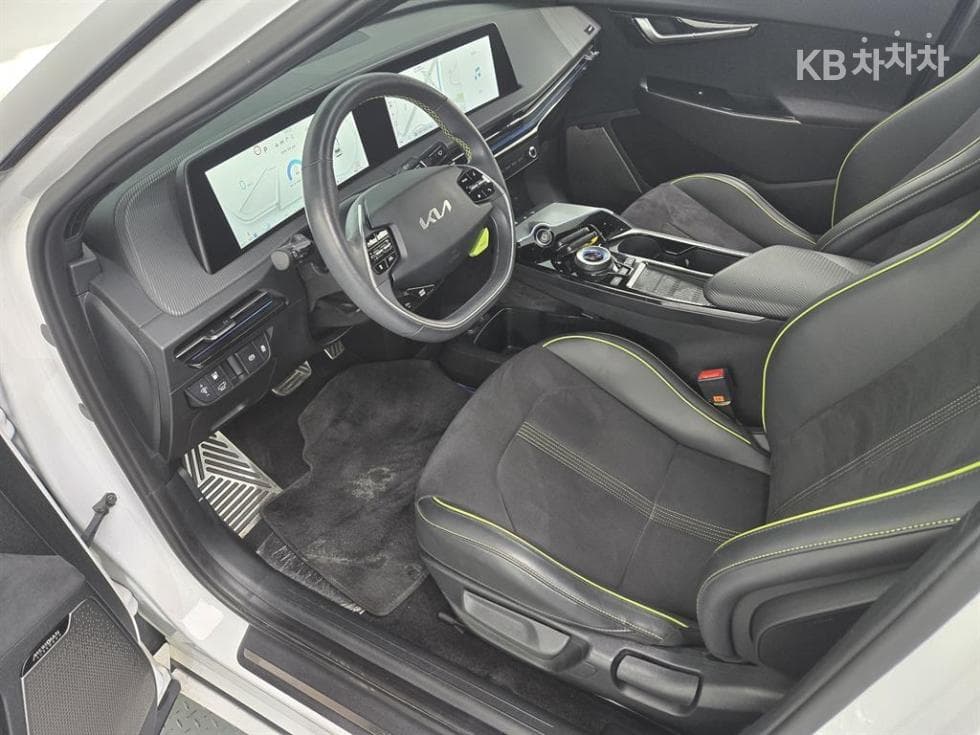 Киа EV6 GTGT - 14