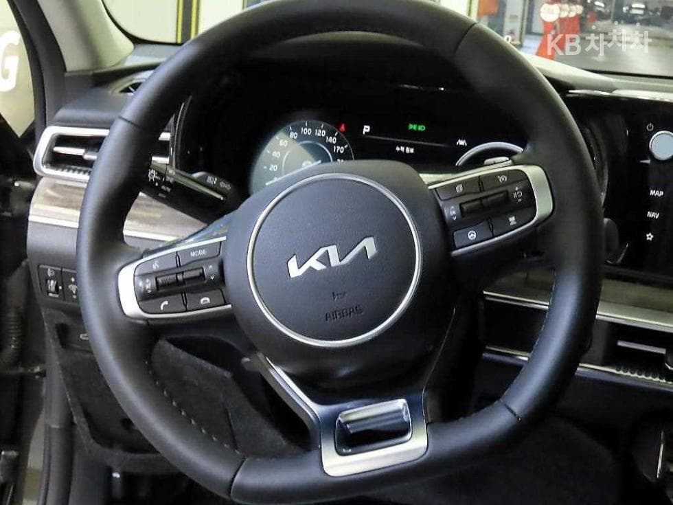 Kia K5 3rd Gen1.6 Gasoline Turbo Noblesse - 8