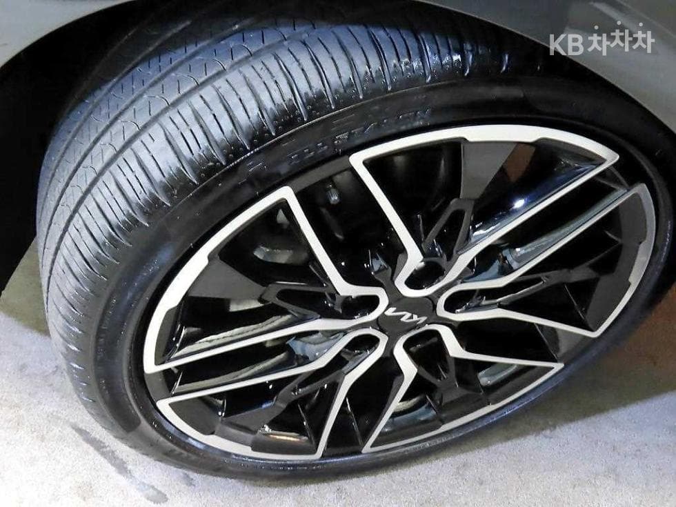 Kia K5 3rd Gen1.6 Gasoline Turbo Noblesse - 20