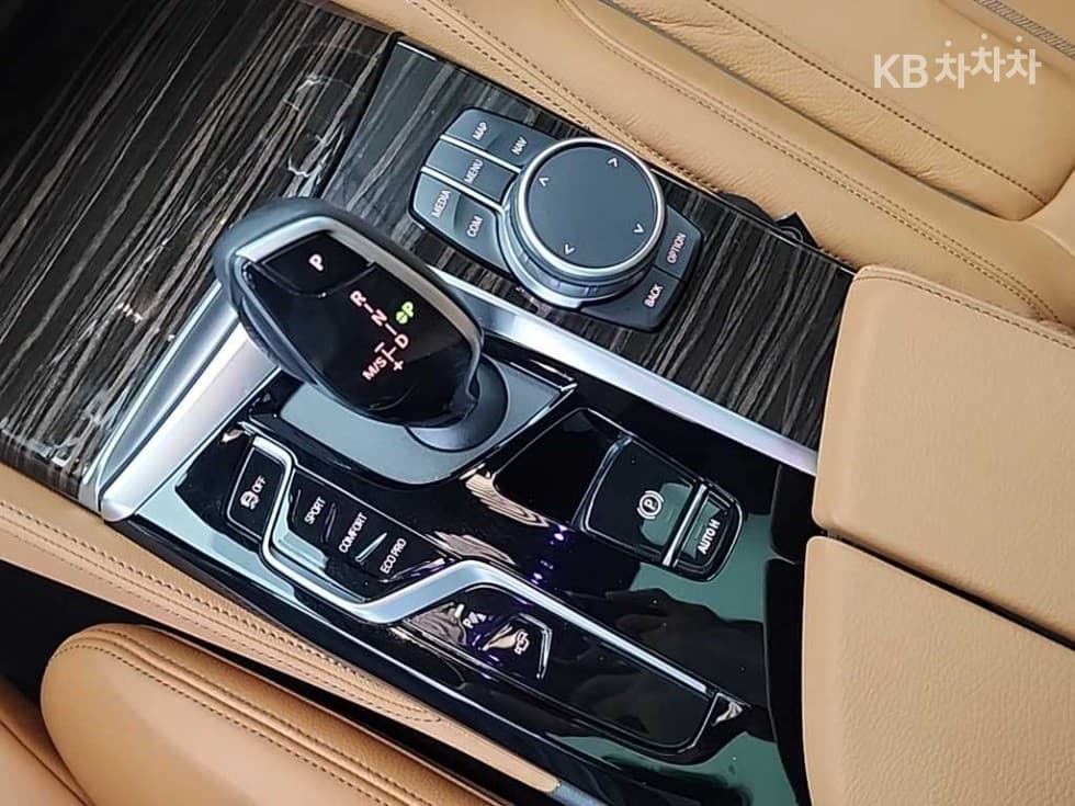 BMW 올Нов5 Серия (G30)520i M Sport - 8