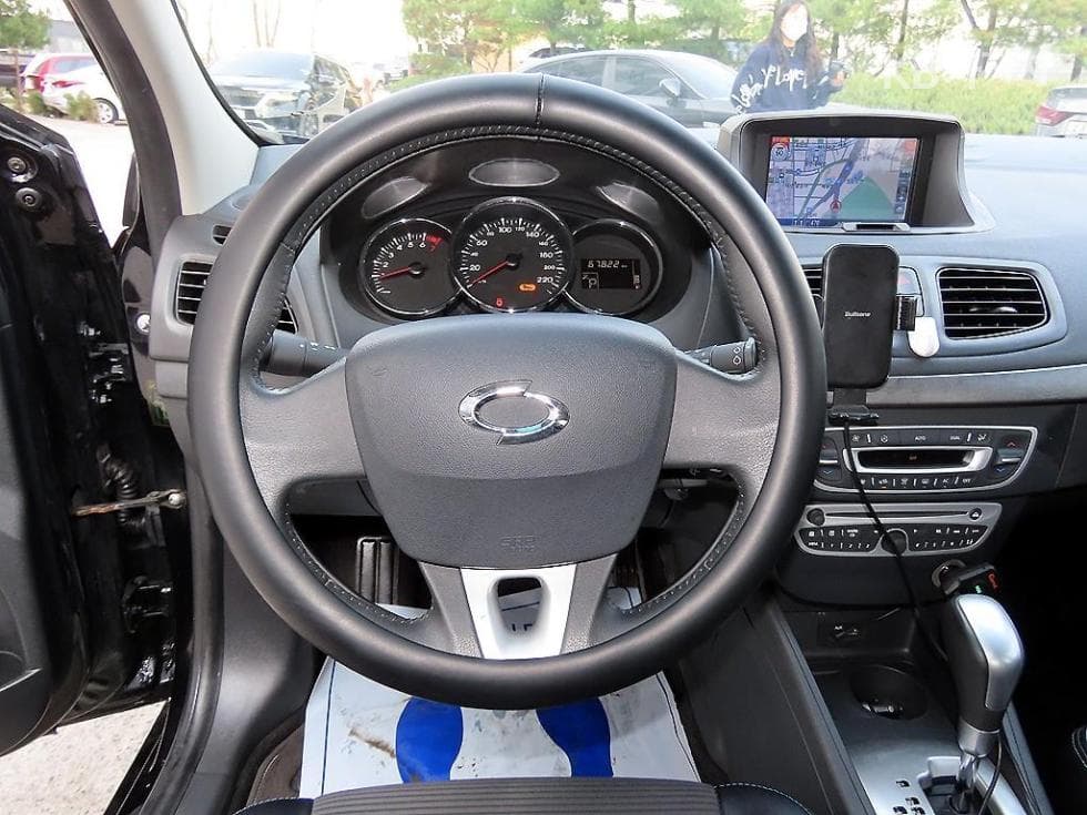 Рено Корея НовSM3LE Exclusive - 8