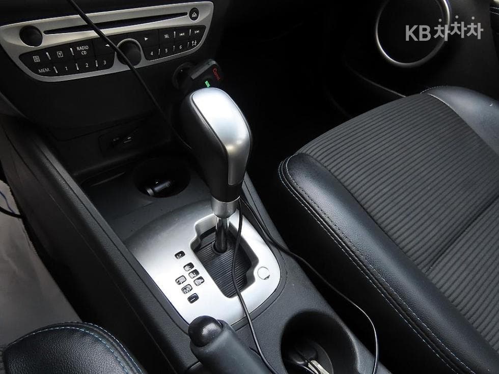 Рено Корея НовSM3LE Exclusive - 10