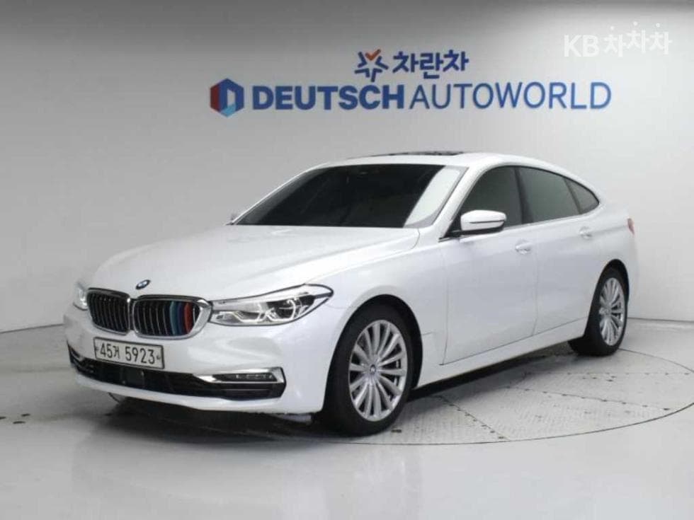 BMW Gran Turismo 6 Series GT 620d (G02) Luxury - Image 1