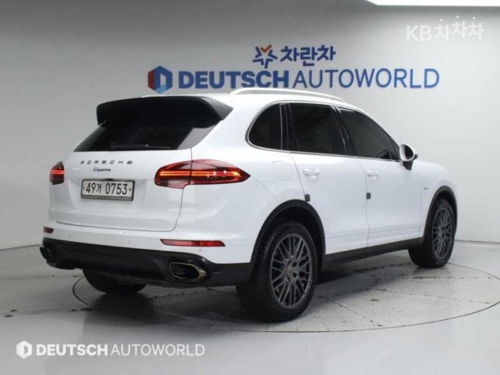 Porsche Нов Cayenne(958)3.0 Дизел 958 - 2