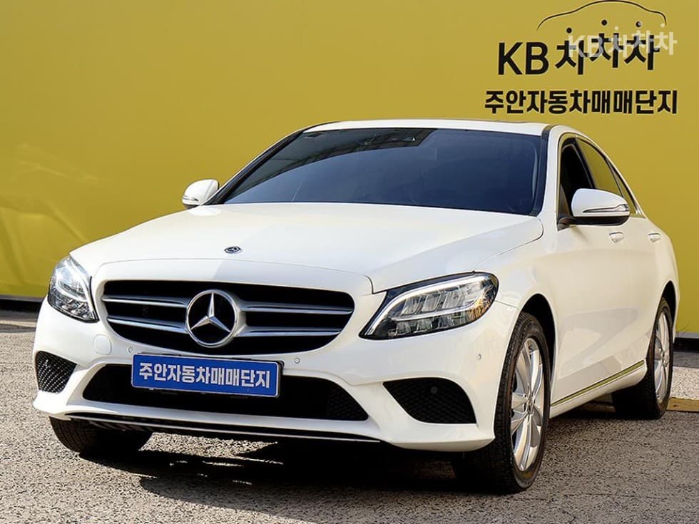 Mercedes-Benz The New (фейслифт) C-Клас C200 Avantgarde W205(14~) - Image 1