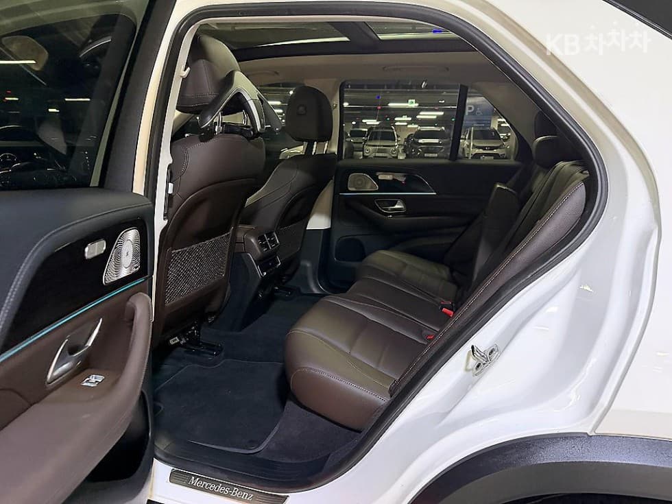 Mercedes-Benz GLE (V167)300 d 4Matic - 8