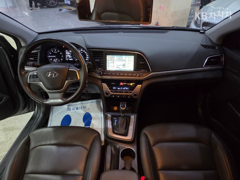Хюндай Avante (Elantra)AD1.6 GDi Смарт - 8