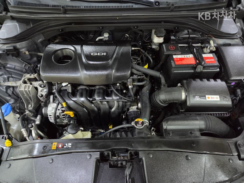 Хюндай Avante (Elantra)AD1.6 GDi Смарт - 18