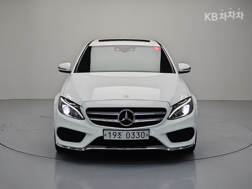 Mercedes-Benz The New (facelift) C-ClassC200 AMG Line - 2