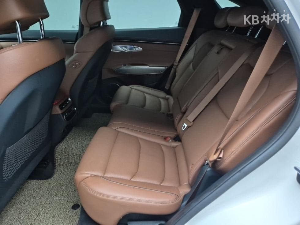 Genesis GV70Gasoline 2.5T AWD - 12