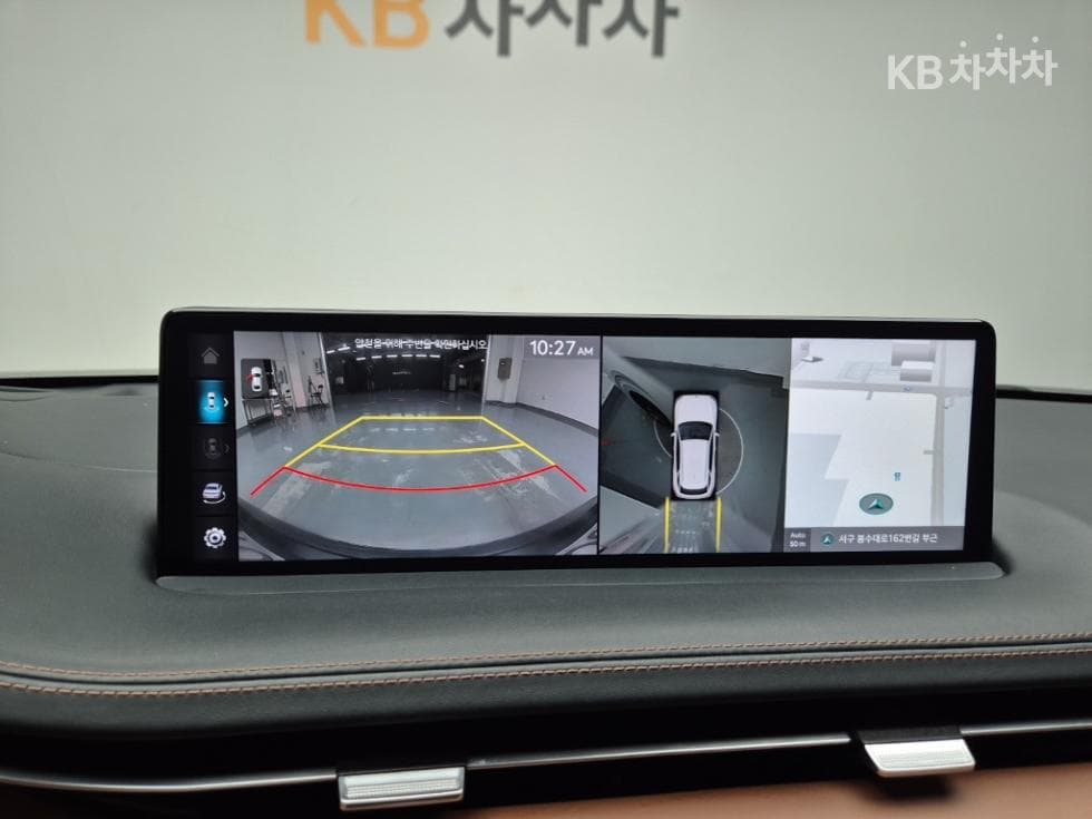 Genesis GV70Gasoline 2.5T AWD - 14