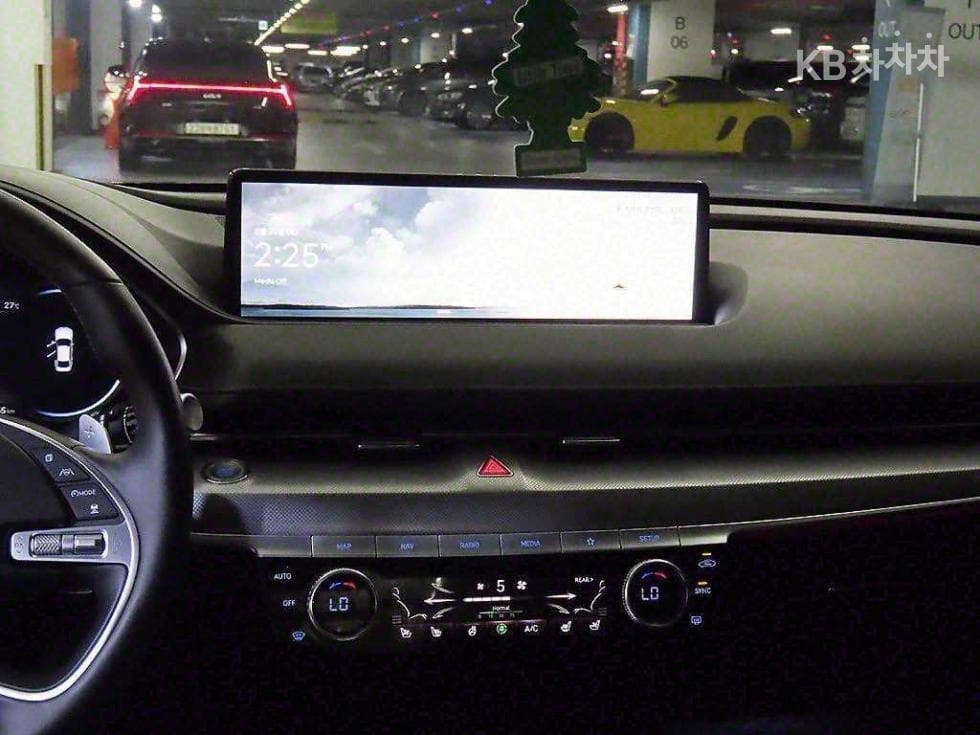 Genesis G80(RG3)2.5 Turbo Gasoline Direct Injection AWD - 11