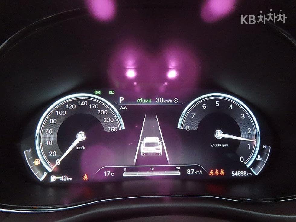Genesis GV70Gasoline 2.5T AWD - 8