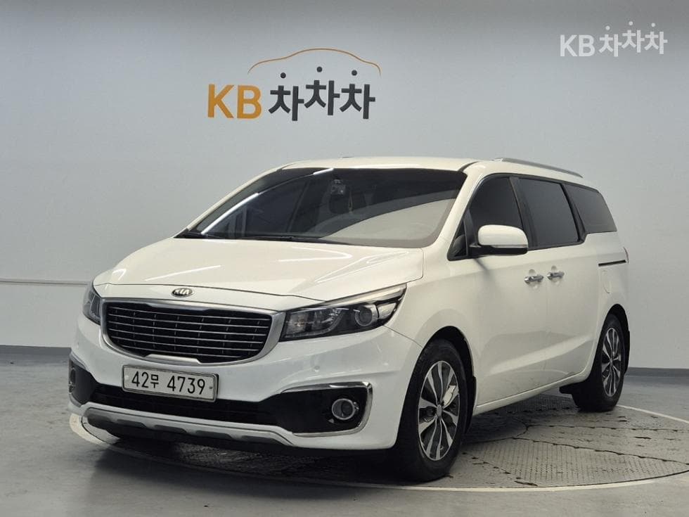 Kia All New Carnival 9-seater 2.2 Diesel Luxury - Image 1