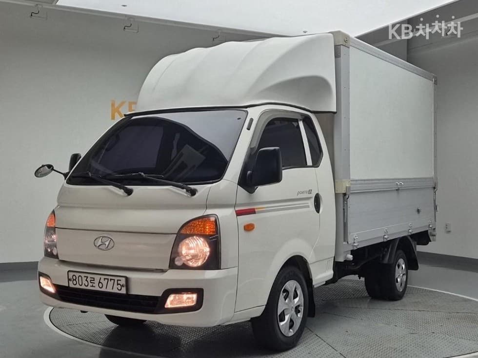 Хюндай Porter 2 Удължено междуосие Super Cab Wing Body Ръчна식 Смарт - Image 1