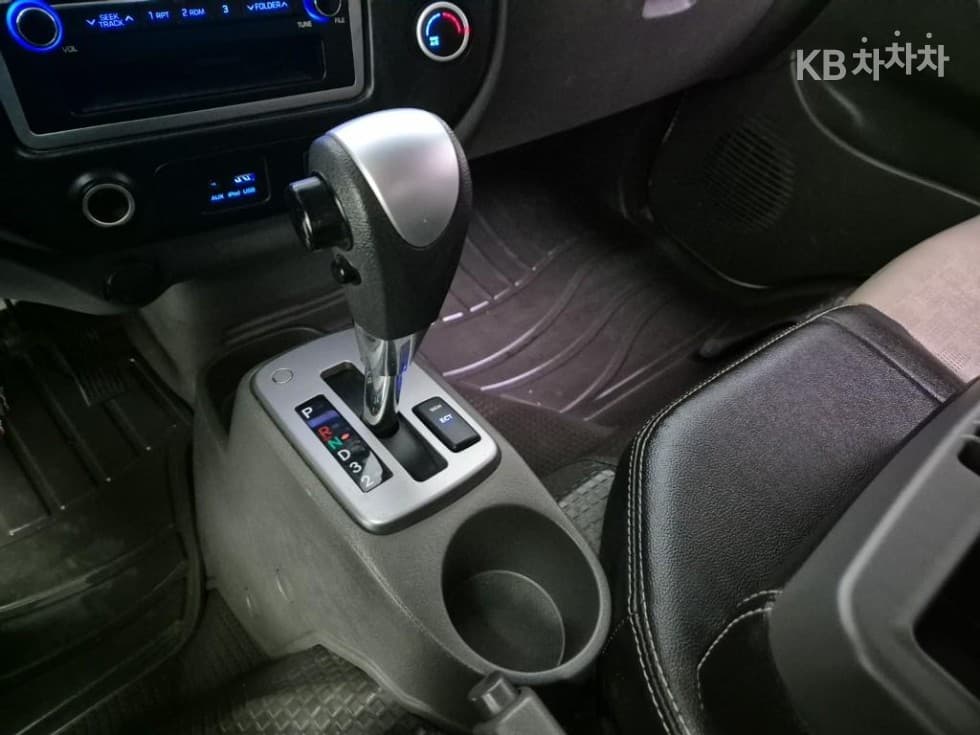 Хюндай Porter 2Удължено междуосие Super Cab Wing Body Ръчна식 Смарт - 8