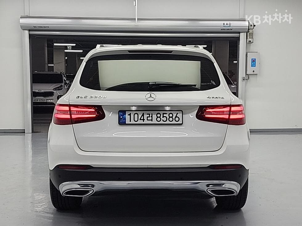 Mercedes-Benz GLC(X253)220 d 4Matic COUPE Premium - 3