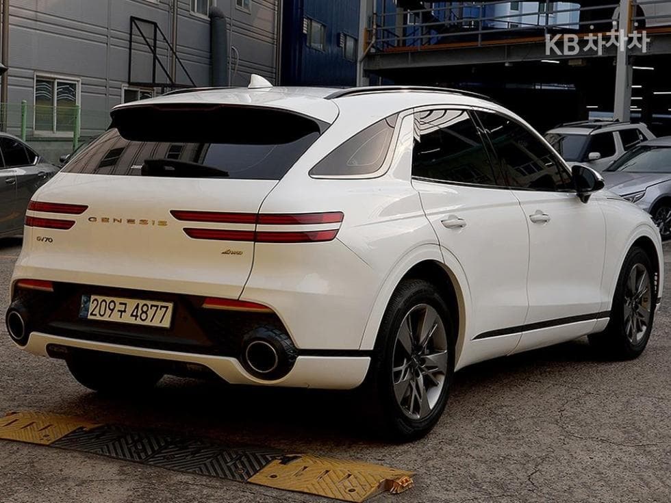 Дженезис GV70Бензин 2.5T 스포츠패키지 AWD - 4
