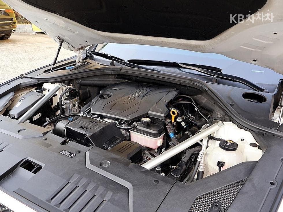 Дженезис GV70Бензин 2.5T 스포츠패키지 AWD - 18