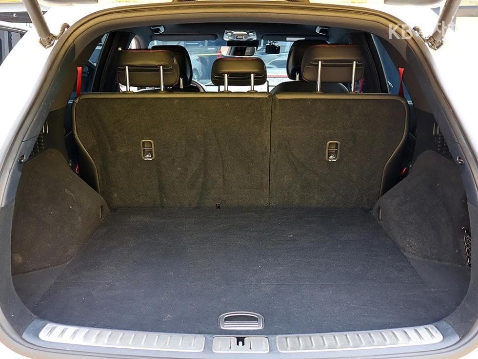 Дженезис GV70Бензин 2.5T 스포츠패키지 AWD - 19