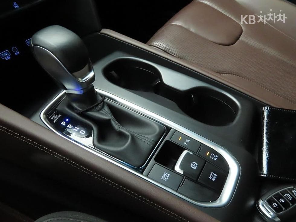 Хюндай Санта Фе TMБензин 2.0T 2WD Inspiration - 10