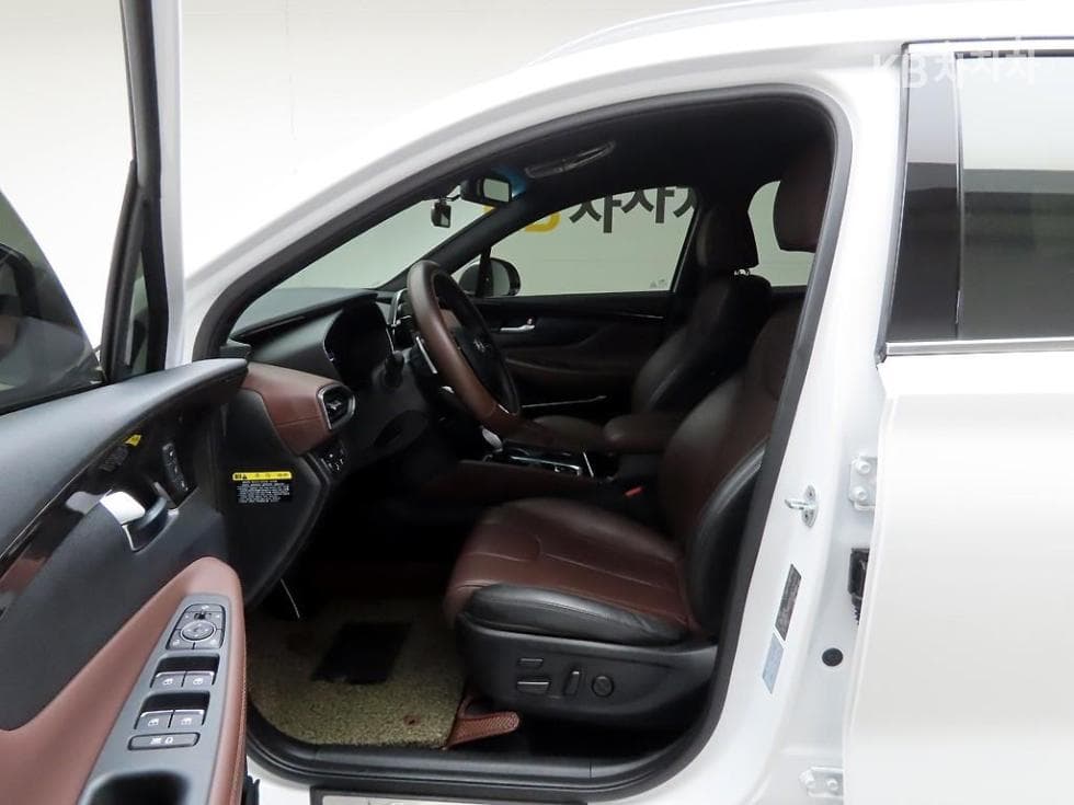 Хюндай Санта Фе TMБензин 2.0T 2WD Inspiration - 11