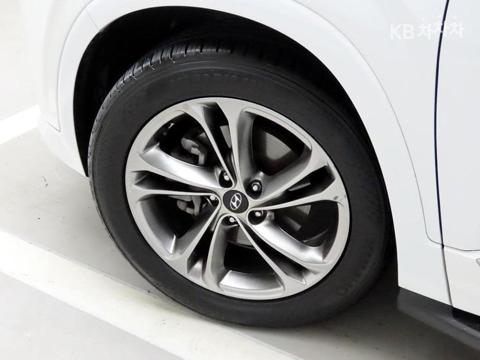 Хюндай Санта Фе TMБензин 2.0T 2WD Inspiration - 19