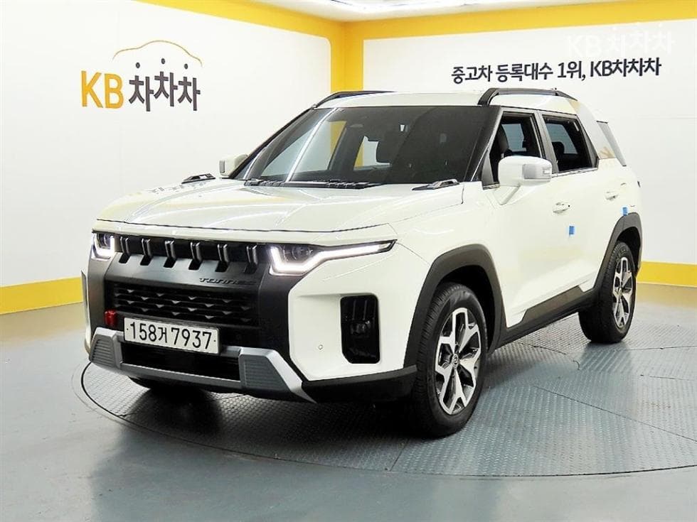 КейДжи Мобилити 토레스(J100) 1.5 GDI Турбо T7 - Image 1