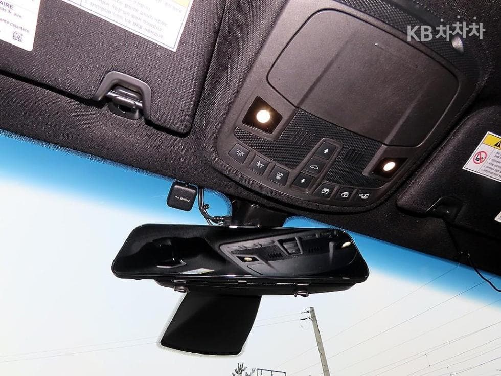 링컨 컨티넨탈 10세대3.0 V6 Reserve - 14