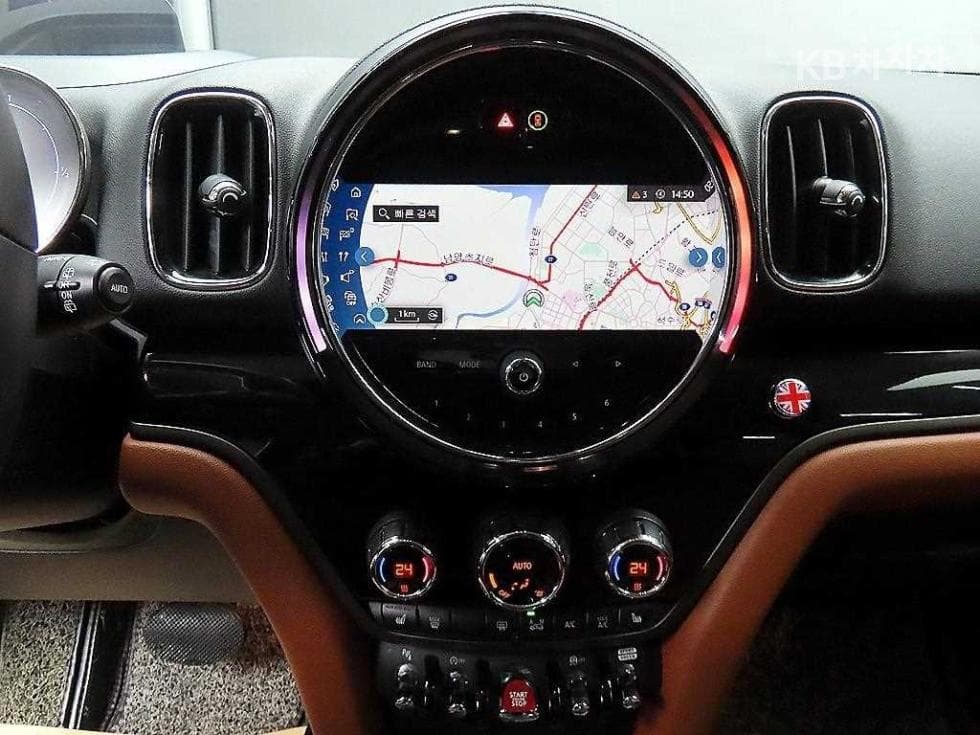 Мини Countryman (F60)2.0 Cooper S Classic All4 Стандартен - 13