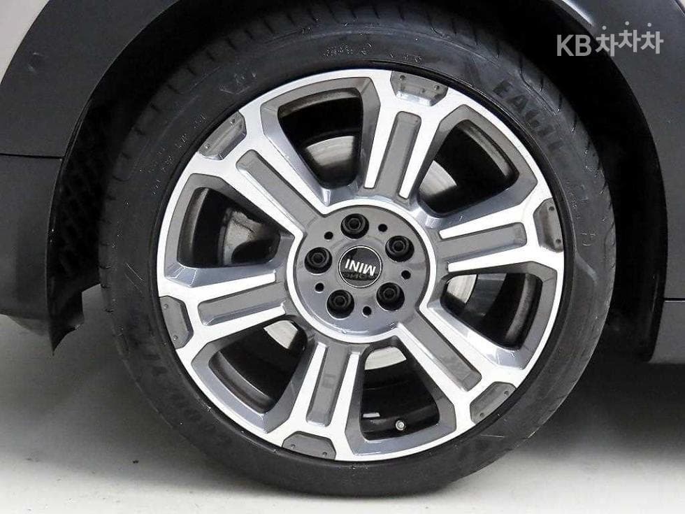 Мини Countryman (F60)2.0 Cooper S Classic All4 Стандартен - 20