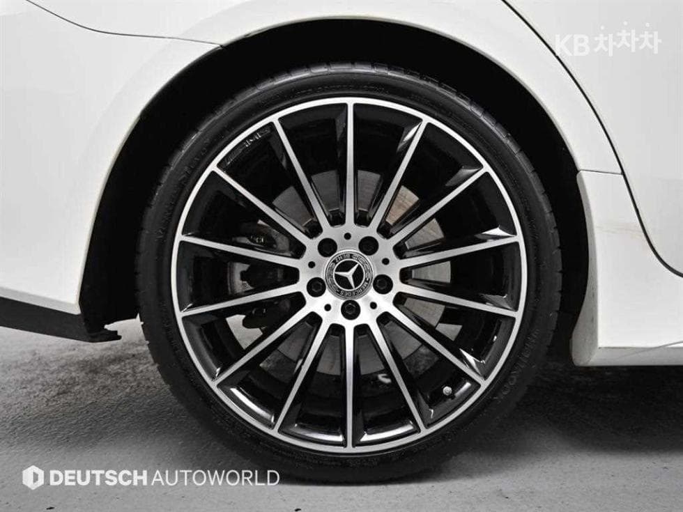 Mercedes-Benz CLS클래스(C257)CLS400d 4MATIC AMG Line - 5