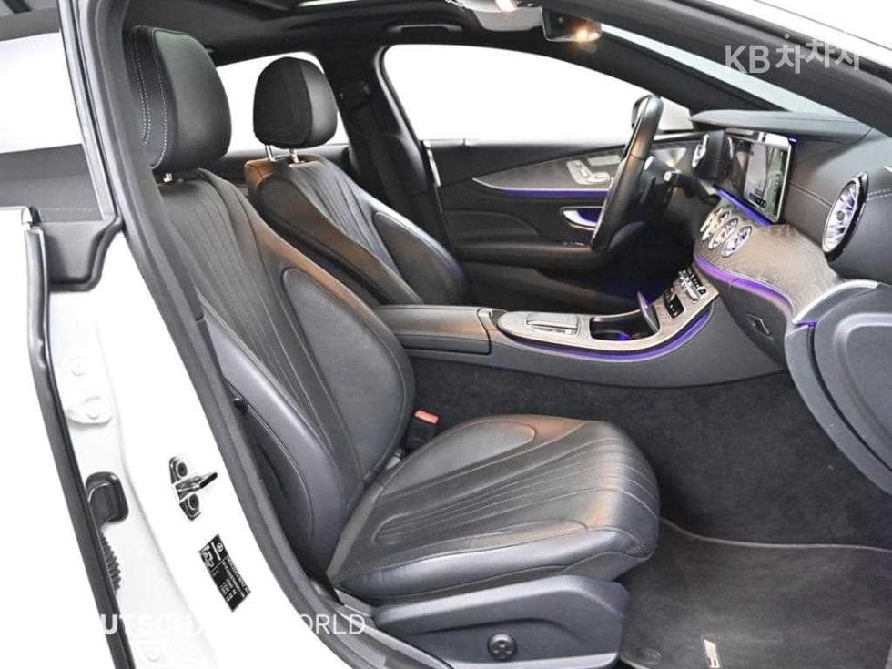 Mercedes-Benz CLS클래스(C257)CLS400d 4MATIC AMG Line - 10