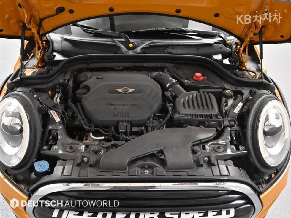 Мини Cooper 5-вратиD 1.5 Среден клас - 6