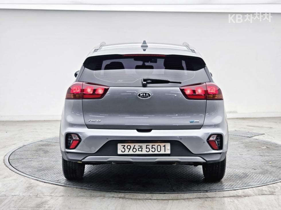 Киа The New (фейслифт) Ниро1.6 HEV Лукс - 4